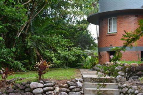 Babinda Quarters - Accommodation Guide 2