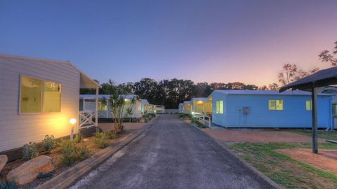 Bays Holiday Park - Accommodation Asia 0