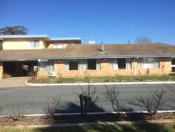 Allonville Motel - Accommodation Guide 1