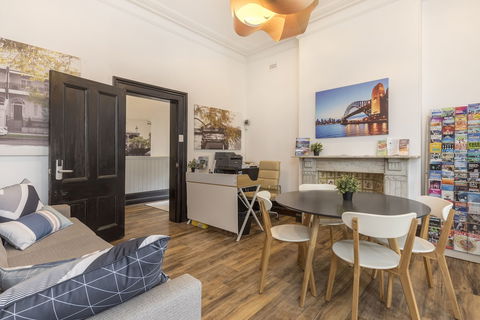 Dalziel Lodge - Accommodation Asia 5