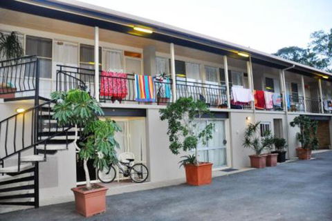 Sundial Holiday Units - Accommodation Asia 0