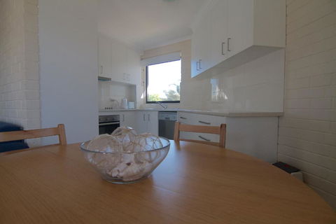The Sands Holiday Apartments - Accommodation Asia 2