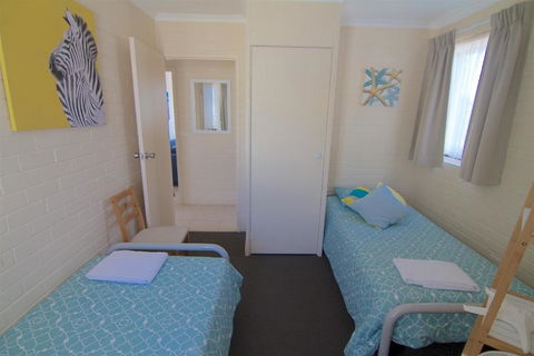 The Sands Holiday Apartments - Accommodation Asia 1
