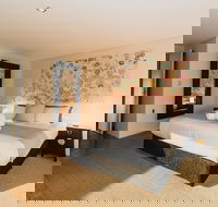The Roozen Residence - Accommodation Asia
