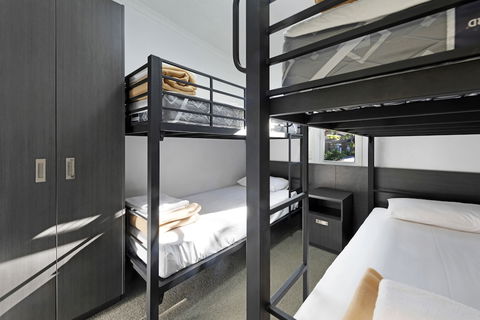 Discovery Parks â€“ Emerald Beach - Accommodation Guide 4
