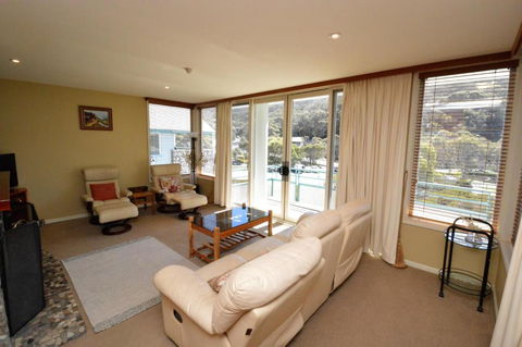 Aspect 2 - Accommodation Asia 3