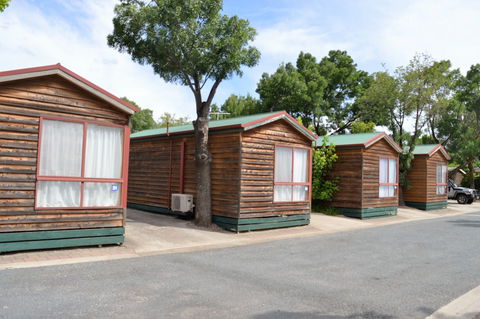 BIG4 Albury Tourist Park - Accommodation Guide 0