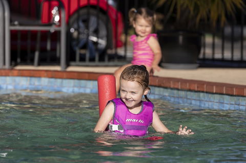 BIG4 Albury Tourist Park - Accommodation Guide 1