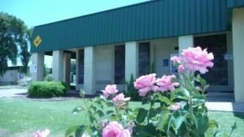Bordertown Motel - Accommodation Asia 3