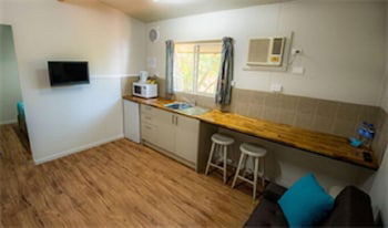 Capricorn Holiday Park - Accommodation Asia 4