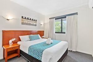 The Coffee House Apartments & Bistro - Accommodation Asia 8