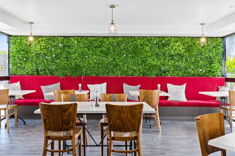 The Stirling Hotel Rockhampton - Accommodation Asia 4