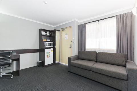 The Stirling Hotel Rockhampton - Accommodation Asia 8