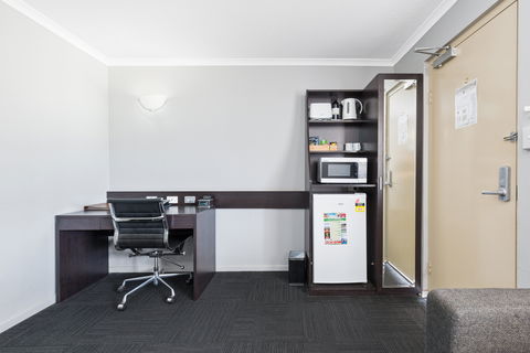 The Stirling Hotel Rockhampton - Accommodation Asia 9