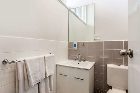 Nightcap At Ashley Hotel - Accommodation Guide 1