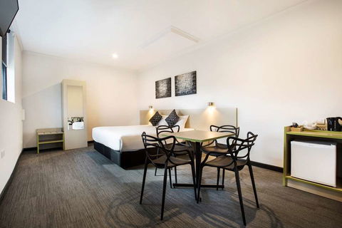 Nightcap At St Albans Hotel - Accommodation Asia 9