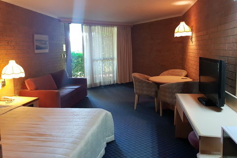 The John Hunter Motel - Accommodation Asia 0