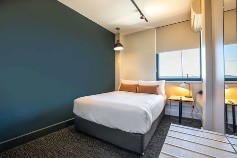Chardons Corner Hotel - Accommodation Guide 8