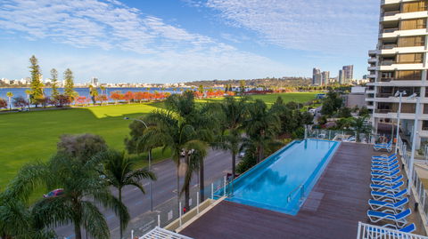 Crowne Plaza Perth - Accommodation Asia 0