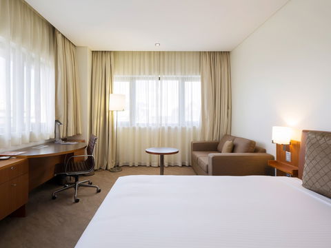 Novotel Canberra - Accommodation China 4
