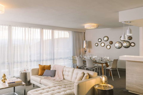 QT Canberra - Accommodation Asia 15