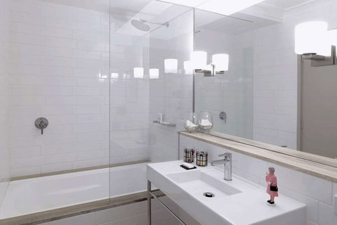 QT Canberra - Accommodation Asia 17