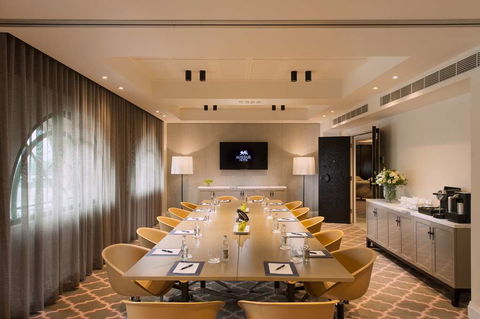 Mayfair Hotel - Accommodation Asia 9