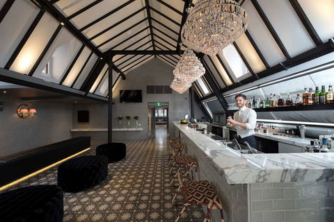 Mayfair Hotel - Accommodation Asia 15
