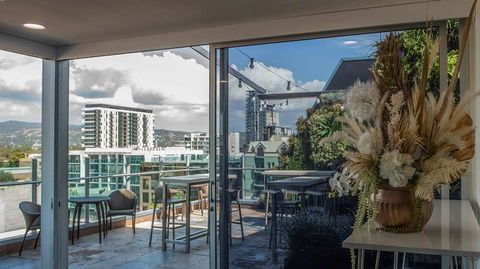 Majestic Roof Garden Hotel - Accommodation Asia 10