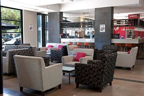 Mantra Hindmarsh Square - Accommodation Asia 1