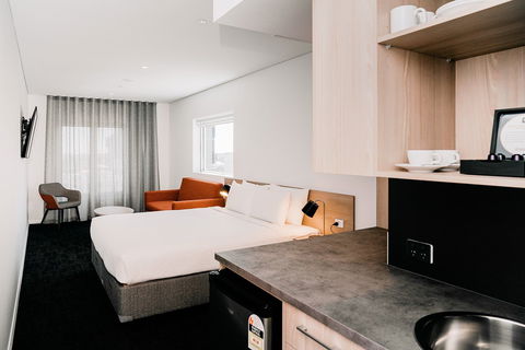 Tom's Court Hotel - Accommodation Asia 10