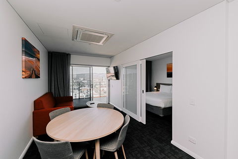 Tom's Court Hotel - Accommodation Asia 13