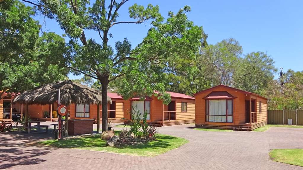 Evandale SA Accommodation Asia
