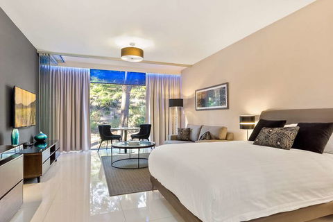 Good Life Suites - Accommodation Guide 6