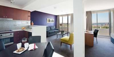Park Regis Concierge Apartments - Accommodation Guide 7