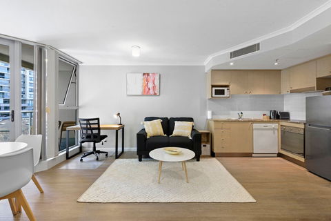 Astra Apartments Chatswood - Accommodation Guide 7