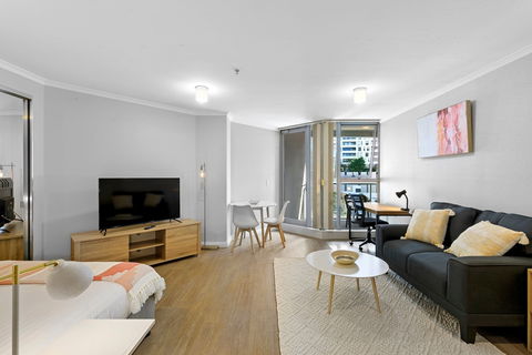 Astra Apartments Chatswood - Accommodation Guide 11