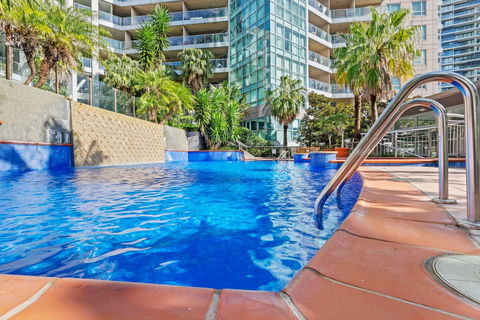 Astra Apartments Chatswood - Accommodation Guide 13