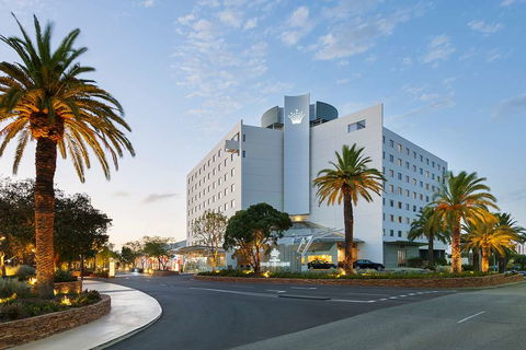 Crown Promenade Perth - Accommodation Asia 0