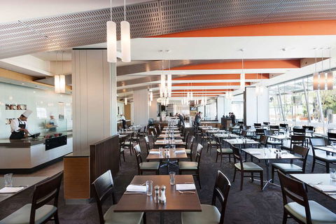 Crown Promenade Perth - Accommodation Asia 8