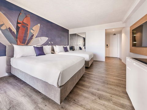 Novotel Surfers Paradise - Accommodation Asia 5