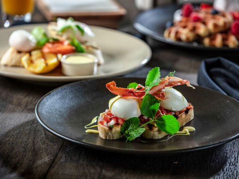 Novotel Surfers Paradise - Accommodation Asia 9
