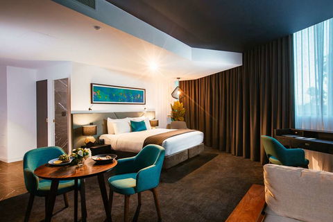 Eatons Hill Hotel - Accommodation Guide 8