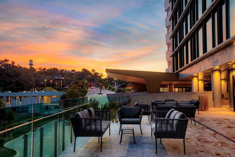 Eatons Hill Hotel - Accommodation Guide 15