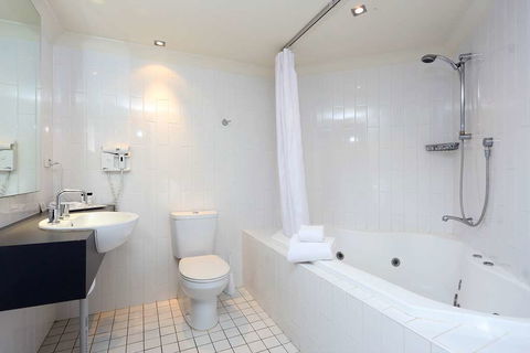 Brisbane International - Virginia - Accommodation Asia 5