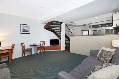 Comfort Inn & Suites Northgate Airport - Accommodation Asia 9