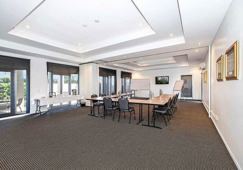 Comfort Inn & Suites Northgate Airport - Accommodation Asia 13