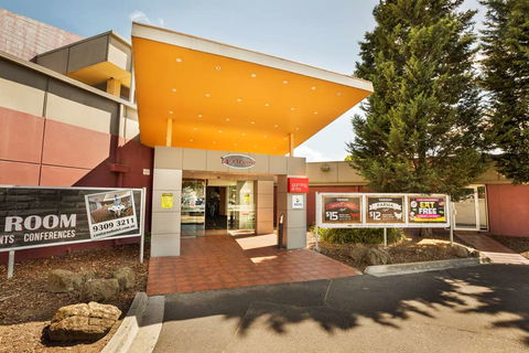 Nightcap At Coolaroo Hotel - Accommodation Asia 0