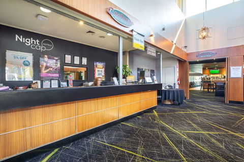 Nightcap At Coolaroo Hotel - Accommodation Asia 16