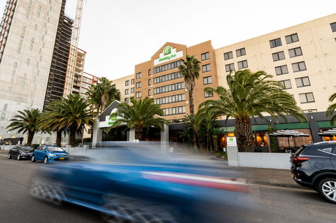 Holiday Inn Parramatta - Accommodation Asia 1
